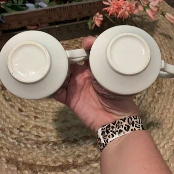 Blue willow Churchill cups set of 2 - Picture 3 of 6